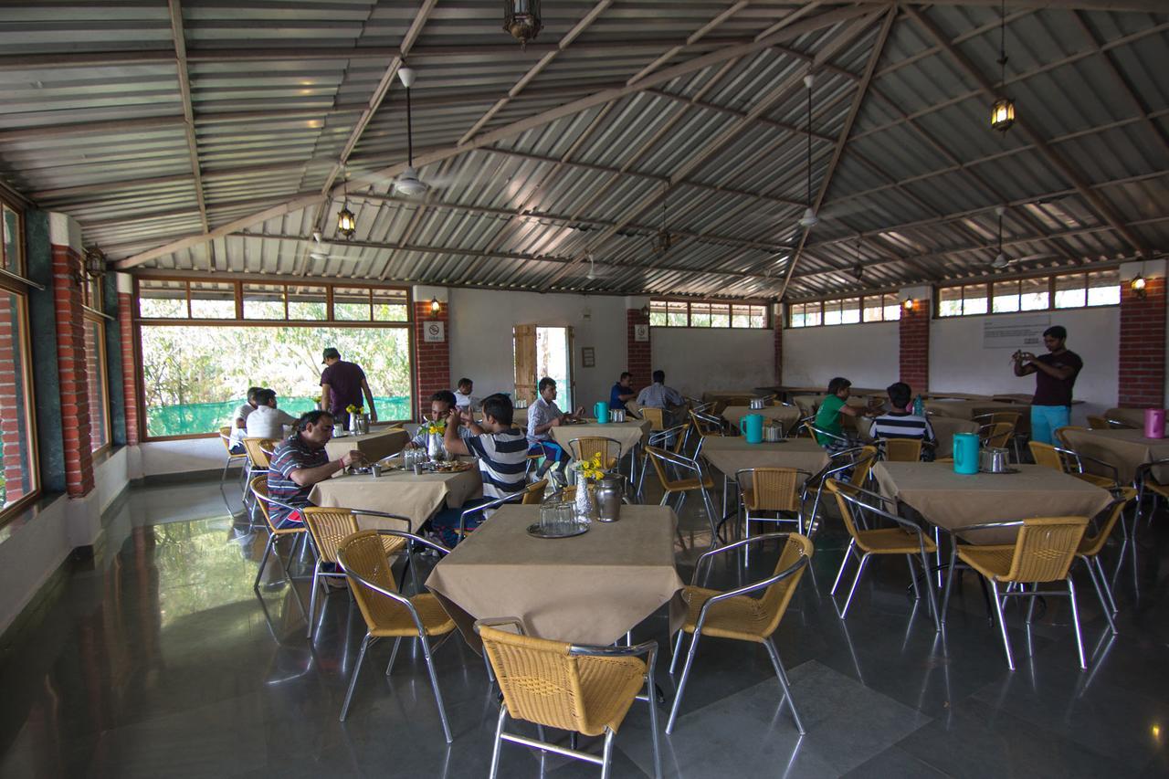 สเตอร์ลิง เนเจอร์ เทรล ทาโภสา ชวาหาร Hotel Birjpara ภายนอก รูปภาพ