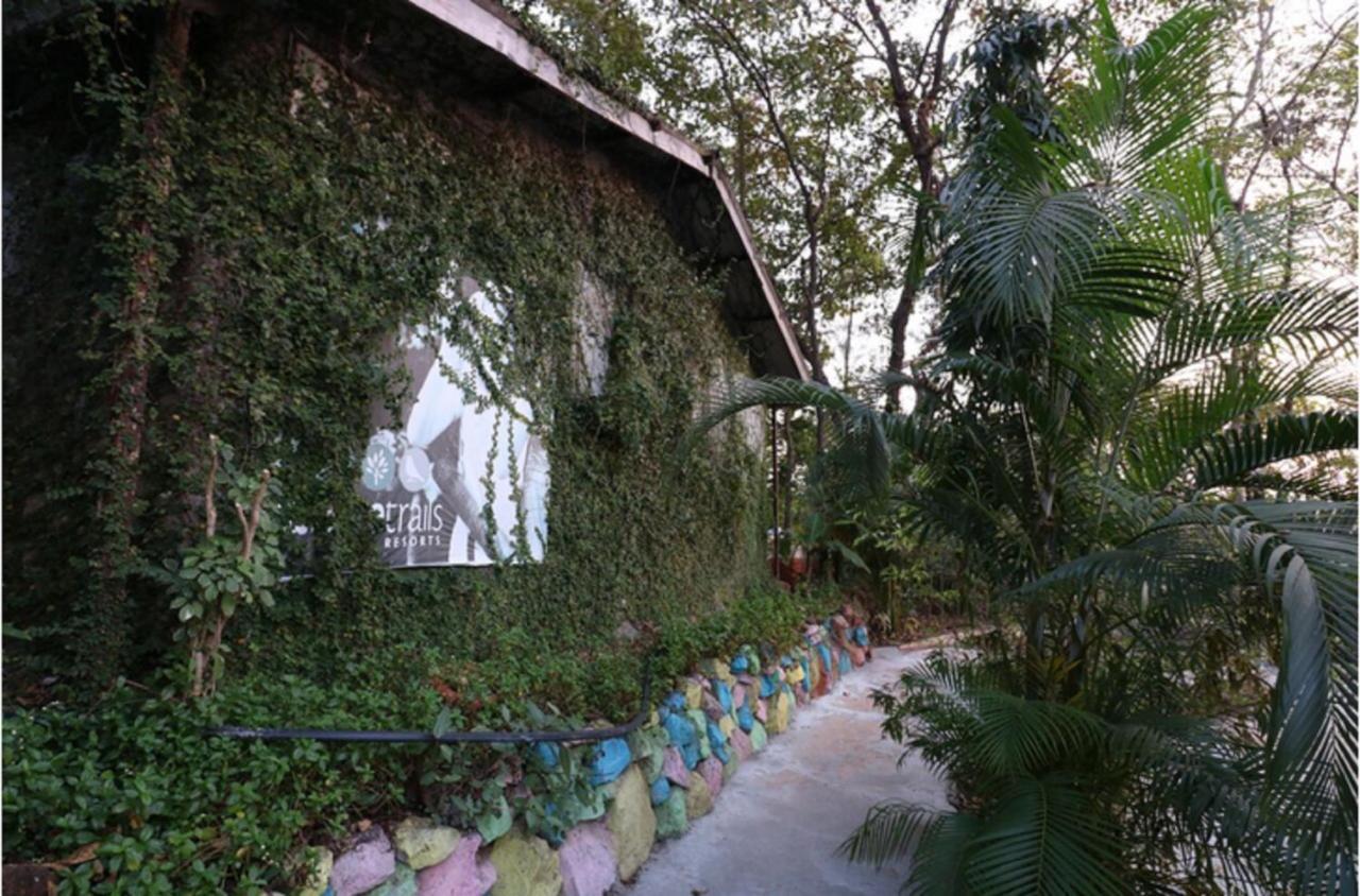 สเตอร์ลิง เนเจอร์ เทรล ทาโภสา ชวาหาร Hotel Birjpara ภายนอก รูปภาพ